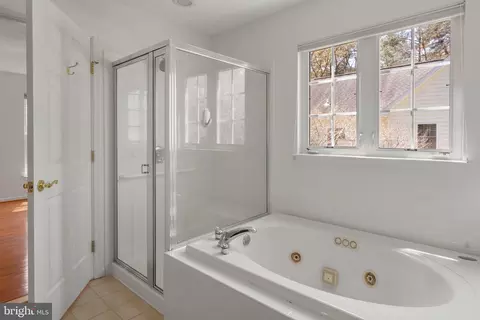 Bath - 30 Aintree Dr, Lewes, DE 19958 photo 1 of 2