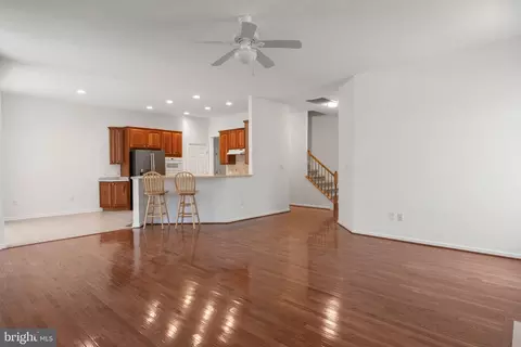 Living - 30 Aintree Dr, Lewes, DE 19958 photo 8 of 10