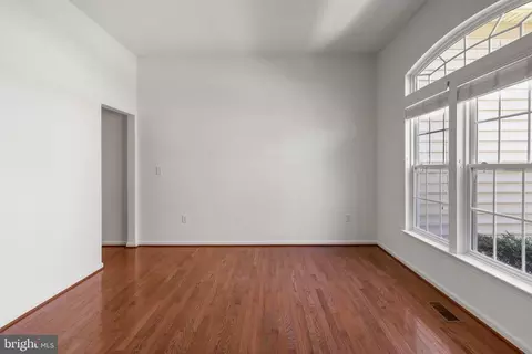 Living - 30 Aintree Dr, Lewes, DE 19958 photo 1 of 10