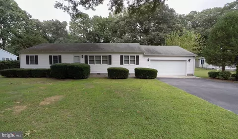 22421 Cedar Ln, Georgetown, DE 19947