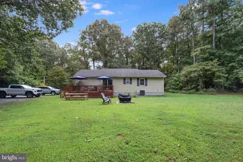 Exterior - 16645 Adams Rd, Laurel, DE 19956 photo 5 of 8
