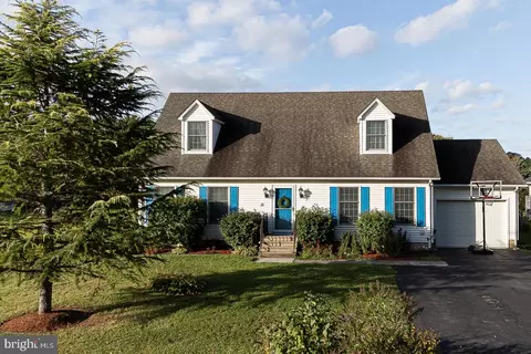 31 Radcliffe Dr, Rehoboth Beach, DE 19971