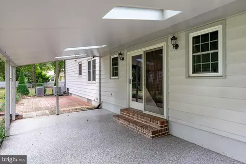 Exterior - 9730 Walnut Dr, Seaford, DE 19973 photo 3 of 8