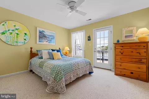 Bedroom - 31335 Lynn Dr, Bethany Beach, DE 19930 photo 4 of 12