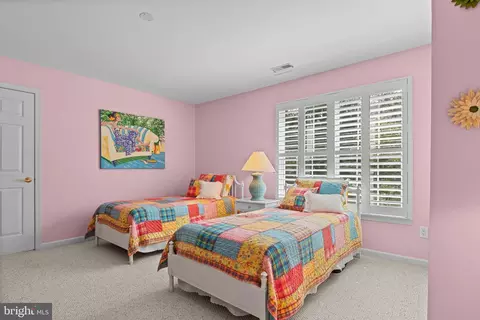 Bedroom - 31335 Lynn Dr, Bethany Beach, DE 19930 photo 6 of 12