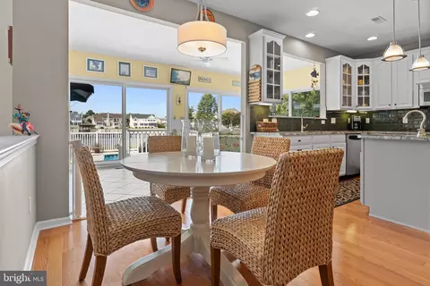 Dining - 31335 Lynn Dr, Bethany Beach, DE 19930 photo 1 of 3
