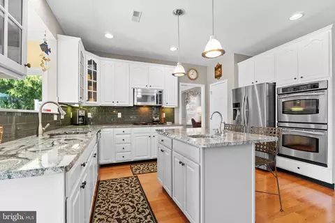 Kitchen - 31335 Lynn Dr, Bethany Beach, DE 19930 photo 2 of 4