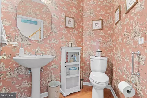 Bath - 31335 Lynn Dr, Bethany Beach, DE 19930 photo 1 of 7
