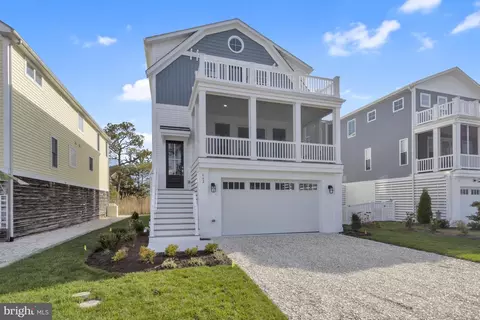 662 Tingle Ave, Bethany Beach, DE 19930
