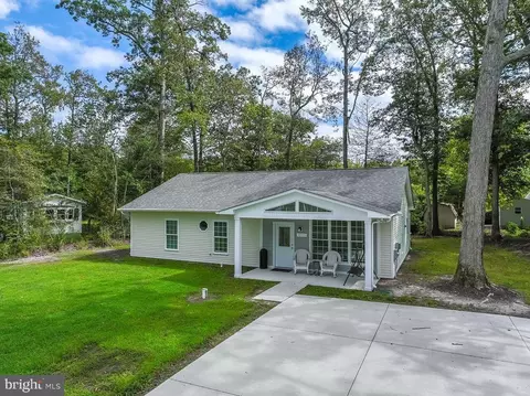 37155 E White Tail Dr, Selbyville, DE 19975