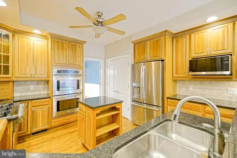 Kitchen - 131 New Rd, Lewes, DE 19958 photo 9 of 11