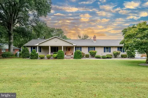 100 Earlee Ave, Bridgeville, DE 19933