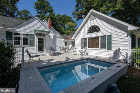 Exterior - 415 Collins St, Bethany Beach, DE 19930 photo 6 of 13