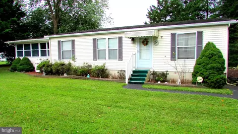 27503 Briar Ln, Millsboro, DE 19966