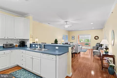 Kitchen - 30413 Cedar Neck Rd #309, Ocean View, DE 19970 photo 2 of 6