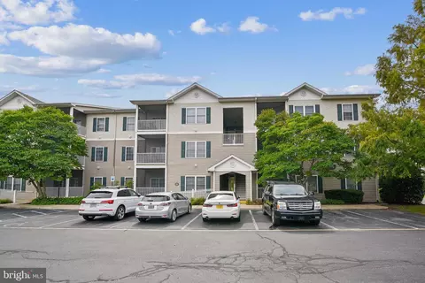 300 Pebble Dr #321, Rehoboth Beach, DE 19971