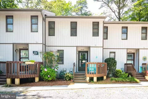 432 Lekites Ave, Bethany Beach, DE 19930