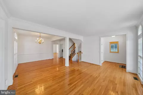 Living - 307 Brick Ln, Milton, DE 19968 photo 1 of 4