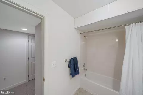 Bath - 307 Brick Ln, Milton, DE 19968 photo 5 of 5