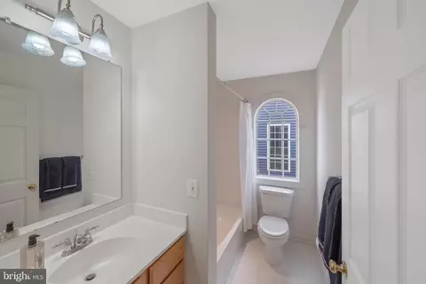 Bath - 307 Brick Ln, Milton, DE 19968 photo 1 of 5