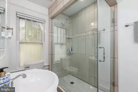 Bath - 61 Central Ave, Ocean View, DE 19970 photo 2 of 5