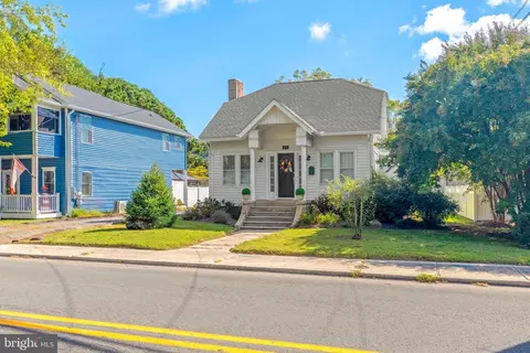 Exterior - 61 Central Ave, Ocean View, DE 19970 photo 2 of 9