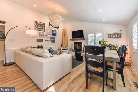 5 Clayton Ave, Lewes, DE 19958