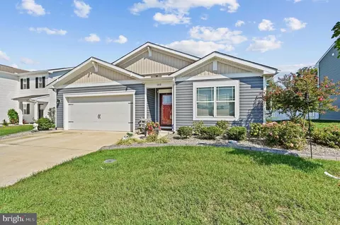 108 Pond View Ln, Seaford, DE 19973