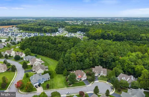 View/Area - 32951 Warwick Ct, Lewes, DE 19958 photo 3 of 7