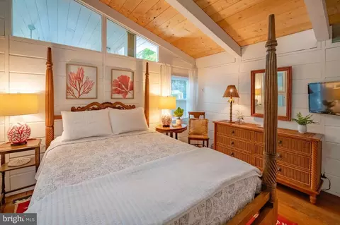 Bedroom - 114 Chesapeake St, Dewey Beach, DE 19971 photo 5 of 9