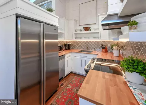 Kitchen - 114 Chesapeake St, Dewey Beach, DE 19971 photo 1 of 4