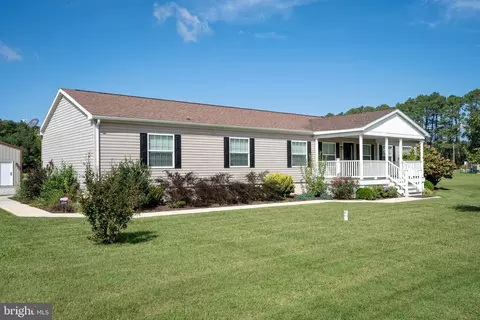 28032 E Trap Pond Rd, Laurel, DE 19956 photo 2