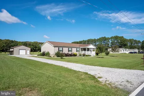 28032 E Trap Pond Rd, Laurel, DE 19956 photo 3