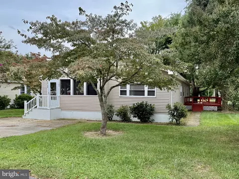 36122 Knight St, Rehoboth Beach, DE 19971