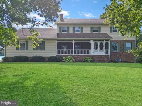 Exterior - 32298 Hastings Dr, Laurel, DE 19956 photo 1 of 5