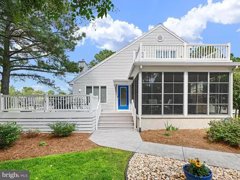 Exterior - 532 Bethany Loop, Bethany Beach, DE 19930 photo 4 of 14