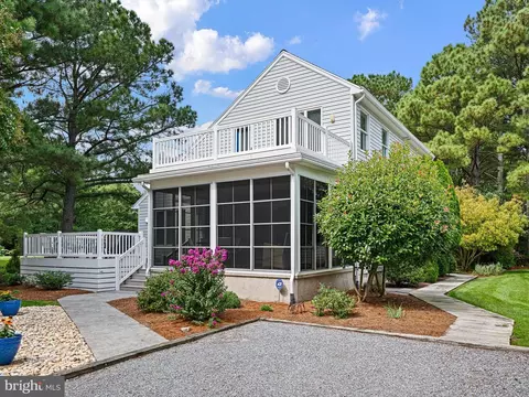 Exterior - 532 Bethany Loop, Bethany Beach, DE 19930 photo 3 of 14