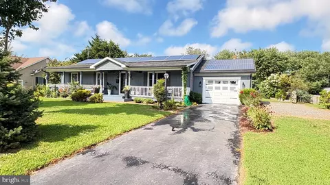 15 Gainsborough Dr, Lewes, DE 19958