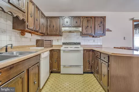 Kitchen - 415 Serrill Ave, Ocean View, DE 19970 photo 2 of 3