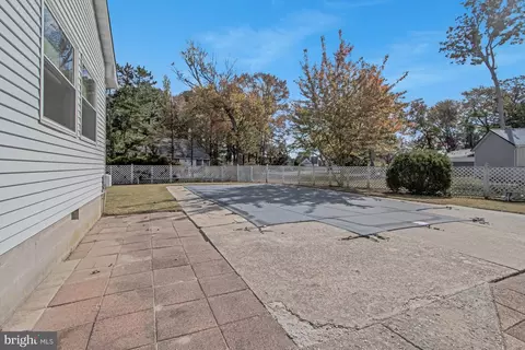 Exterior - 415 Serrill Ave, Ocean View, DE 19970 photo 7 of 11
