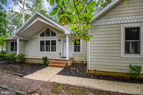 120 Madison Dr, Lewes, DE 19958