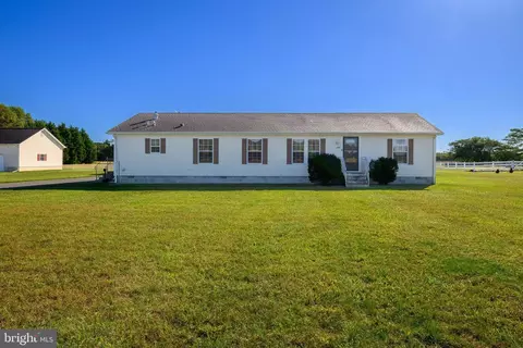 26253 Hollyville Rd, Millsboro, DE 19966