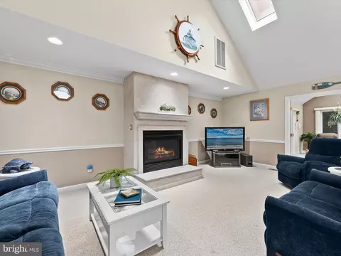 Living - 982 Turtle Dr, Bethany Beach, DE 19930 photo 1 of 3
