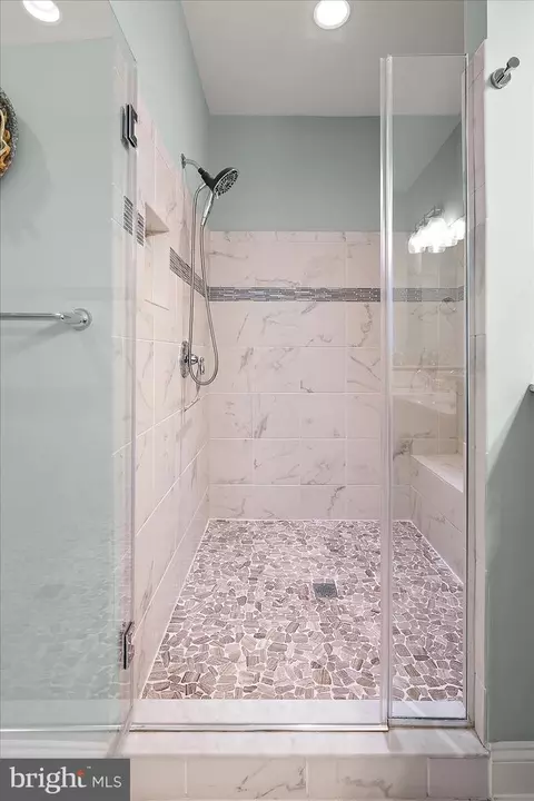 Bath - 11271 Hall Rd, Lewes, DE 19958 photo 5 of 9