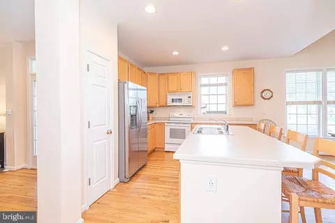 Kitchen - 84 Willow Oak Ave, Ocean View, DE 19970 photo 4 of 4