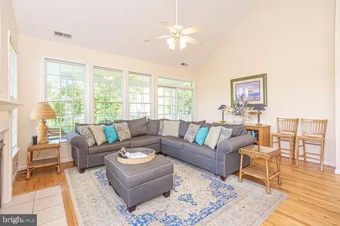 Living - 84 Willow Oak Ave, Ocean View, DE 19970 photo 1 of 3