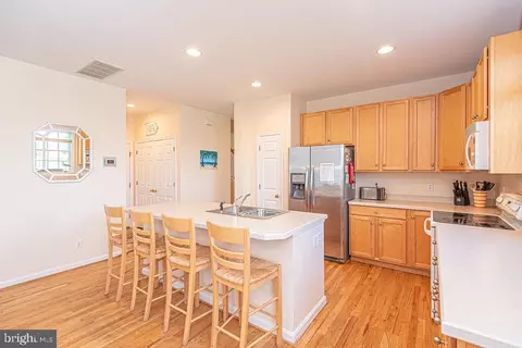 Kitchen - 84 Willow Oak Ave, Ocean View, DE 19970 photo 3 of 4
