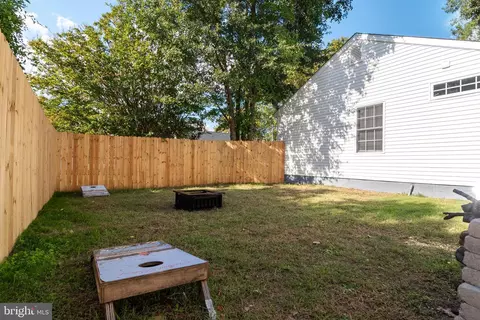 Exterior - 1154 W 6th St, Laurel, DE 19956 photo 2 of 4