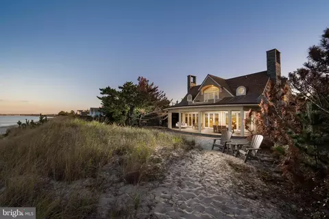 1710 Bay Ave, Lewes, DE 19958