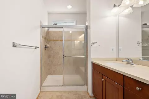 Bath - 12 Harlequin Loop, Bridgeville, DE 19933 photo 2 of 3